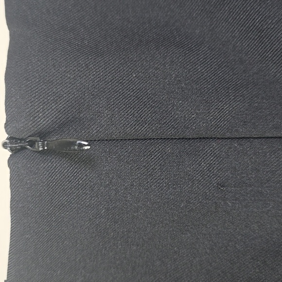 Sold Dont Buy Commense Black Midi side slid Skirt size Large NWT. - Picture 8 of 11